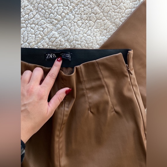 Zara Leather Pants - Picture 2 of 2